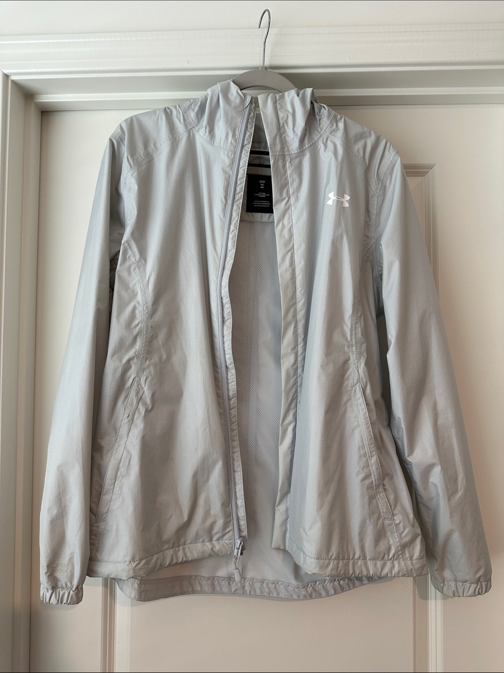 Under Armour Women's Light Silver Hooded Windbreaker